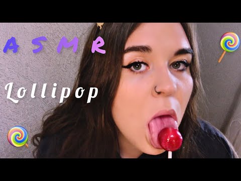 ASMR / Licking and eating Lollipop 🍭  / АСМР облизываю леденец /ликинг / 舔 / لعق مصاصة