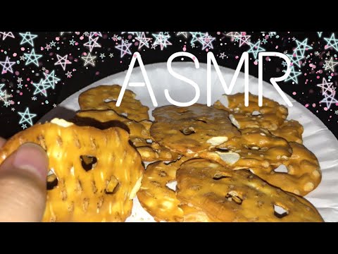 [ASMR] eating pretzels