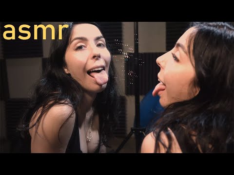 MIRROR LICKING ASMR - TWIN REFLECTIVE @Wifey ASMR  ( Tingling and Triggering Fast Saliva Sounds )