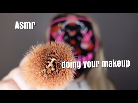 1 Minute ASMR- Creepy girl does your makeup