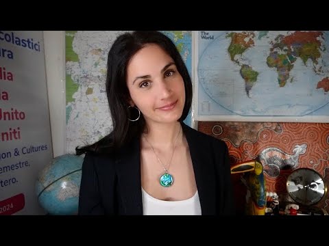 La tua rilassante agenzia di viaggi ✈️  | ASMR ITA | Travel Agent Roleplay (soft spoken)