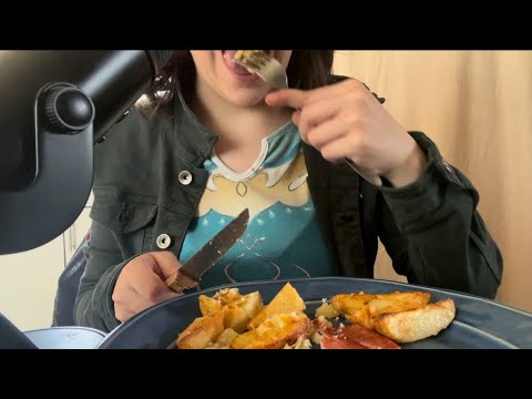 Eating 3ggs, Chips And gammon. First Mukbang