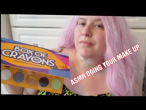 ASMR Let me do your MAKE UP with my box of Crayons eye shadow Pallet