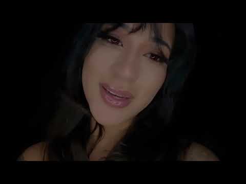 ASMR Kissing & Mouth Sounds