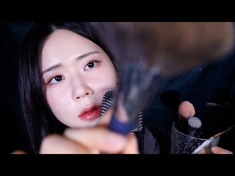 ASMR.알아들을 수 없는 속삭임과 여러가지 브러시 소리 | 인어디블 | Inaudible whispers + Brushing You😴