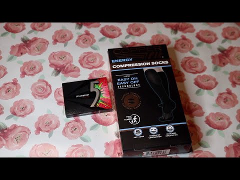COMPRESSION SOCKS UNBOXING ASMR CHEWING GUM