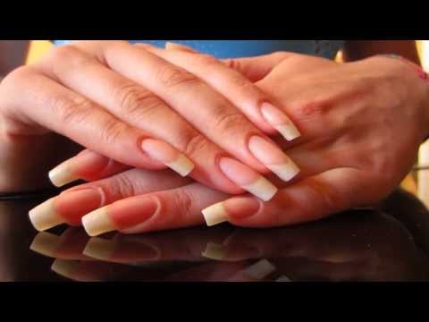 ⊕ ASMR: tapping on glass, I show you my long natural nails (without nail polish) - (video 40)