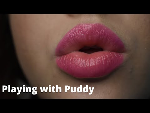 ASMR || Playing with Puddy + Mouth Sounds