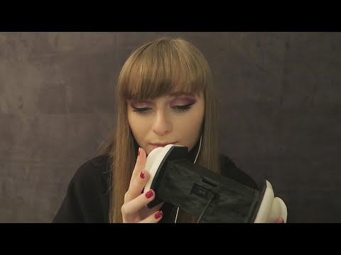 [ASMR] Mouth Sounds with some Whispering