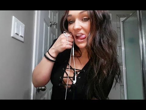 ASMR Mic Nibbling & Mouth Sounds!