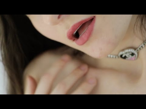 ASMR Lens Licking, Collar Bone Tapping & Mouth Sounds (SO TINGLY) ✨💖😋