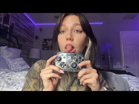 ASMR | chill but *tingly* triggers 🤍✨ (tapping, scratching, juicy story time, + more)