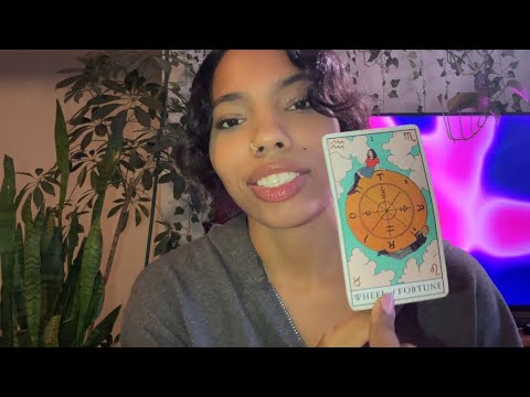 AQUARIUS ♒︎ Keep moving foward things will start going in your favor | Weekly Tarot Reading
