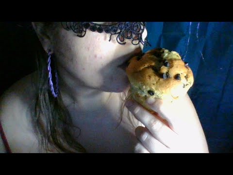 ASMR Making out with my Muffin | I love my Muffin
