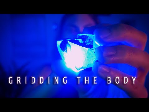 Gridding the Body | Crystal Chakras | Reiki ASMR