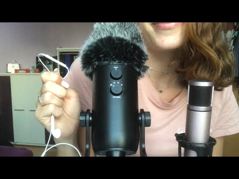 Trying ASMR with 3 different Microphones (Mouth Sounds, Tapping, ...)🎤