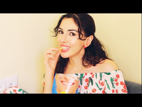 ASMR Movie Club 🎬🍟 Cosy On The Sofa - Chips and Movies & Little Mukbang