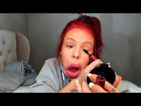 ASMR watch me do my everyday make up (soft & inaudible whispers)