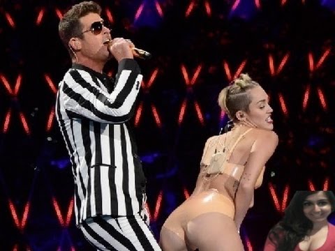 Miley Cyrus Strips & Twerks For Robin Thicke's "Blurred Lines"  - VMAs Awards  (review)