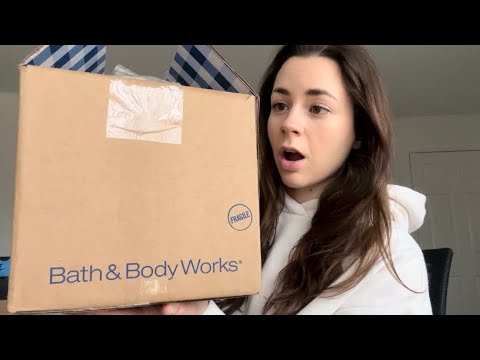 ASMR Bath and Body Works Shopping Haul 🫧🕯️(tapping, whispering for sleep and relaxation)