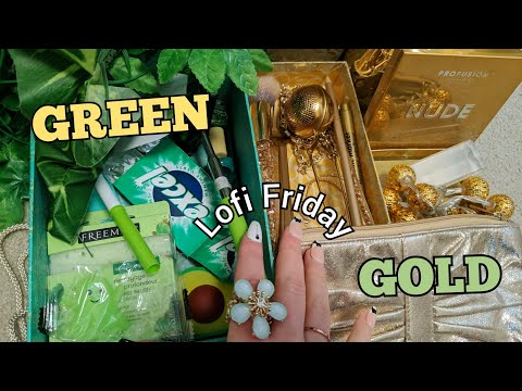 This Video Will Have You Seeing Green and Gold?? | Too Weird For You | lofi friday | ASMR Alysaa