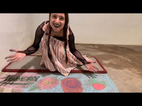 #ASMR A REQUEST FOR CHALK SOUNDS DRAWING ON CONCRETE/ BREAKING CHALK/ HAND SOUNDS/ WHISPERED 😴🌈