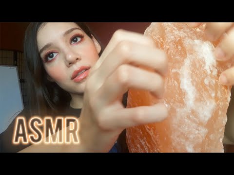 ASMR / SCRATCHING + TAPPING + WHISPERING / On my Himalayan salt lamp ♥