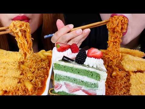 ASMR CHEESY SPICY RICE CAKES + NOODLES + STRAWBERRY GREEN TEA CAKES 떡볶이 리얼사운드 먹방 | Kim&Liz ASMR