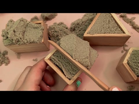 asmr playing with kinetic sand (messy but satisfying)