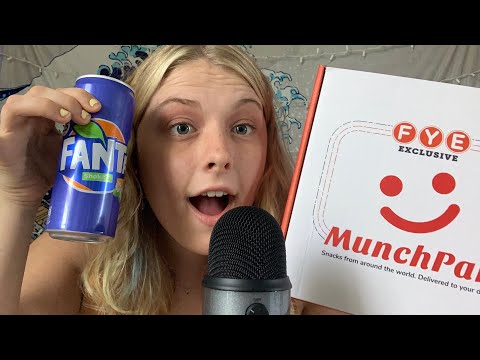 ASMR│MunchPak Unboxing + Taste Test! 🍬🍫