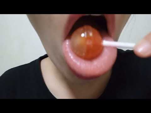 ASMR (SUB) LOLLIPOP LICKING sucking eating sounds teeth sounds