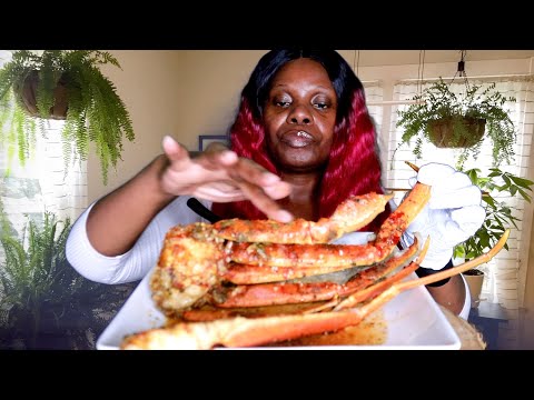 Basil Garlic Butter Snow Crab Legs Mash-Potatoes ASMR Eating Sounds