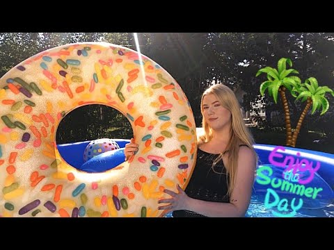 ASMR IN MY POOL!!☀️😎(water sounds, tapping, plastic triggers)