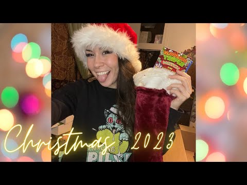 (Asmr) what I (a lower-middle class adult) got for Christmas 2023 Soft spoken, Crinkling, Tapping
