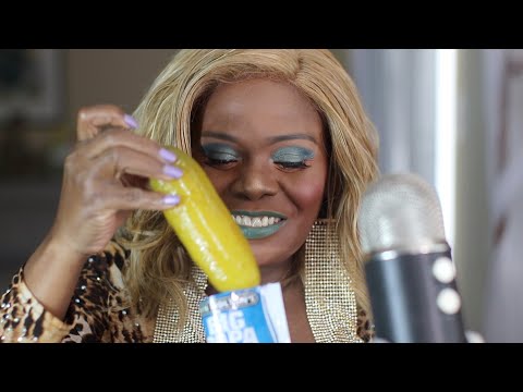 SINGLE HARTY DILL PICKLE ASMR EATING SOUNDS