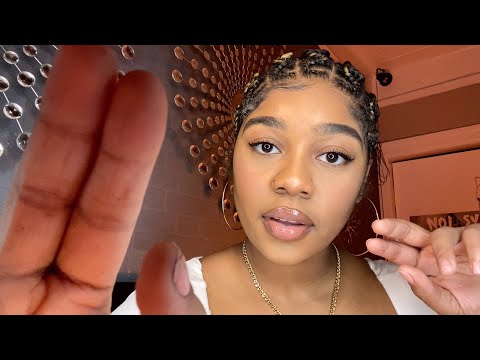 ASMR- Face Touching & Tapping + Repeating "Tip Tap" 😘🤏🏽(MOUTH SOUNDS, PERSONAL ATTENTION)✨