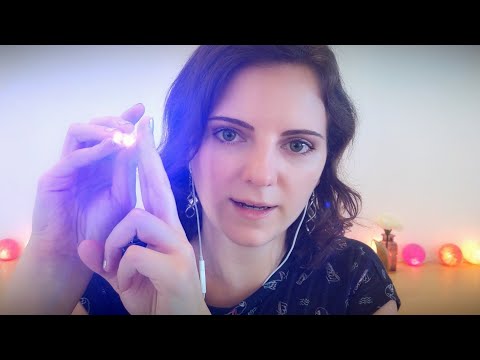 ASMR | Gentle and Slow Light Triggers (Flashlight & Candle)🕯️🔦