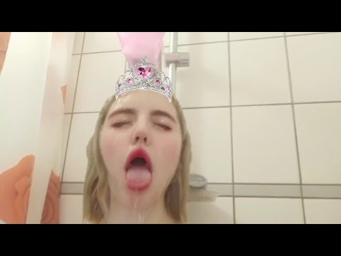 ASMR princess shower under dads ocean liquid with lot mouth tongue water sounds