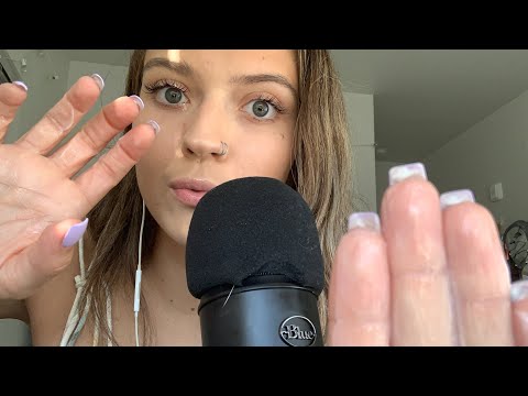 ASMR| MASSEUSE ROLE PLAY| GIVING YOU A MASSAGE