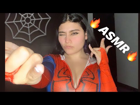 Maquillándome para un roleplay de spidergirl (Sexy)- María ASMR
