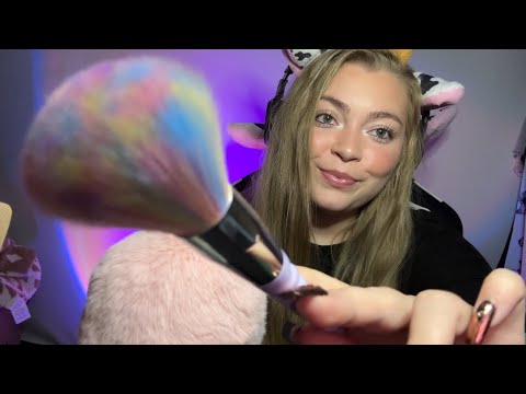 ASMR| Inaudible Whispering with Face Brushing (mouth sounds, face brushing)