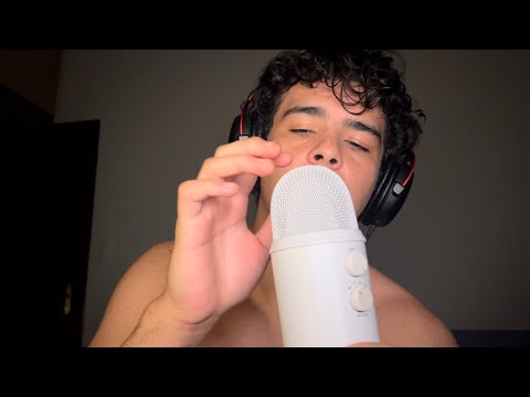 Good ASMR(whispering, mouth sounds, mic pumping, mic gripping)