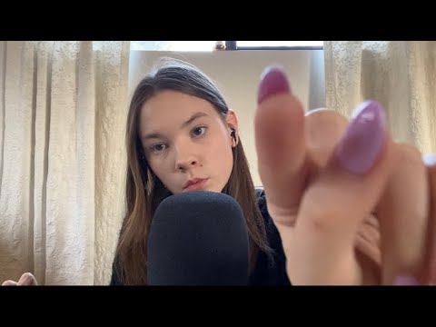 (1 MINUTE)- slow and relaxing hand movements~annaASMR