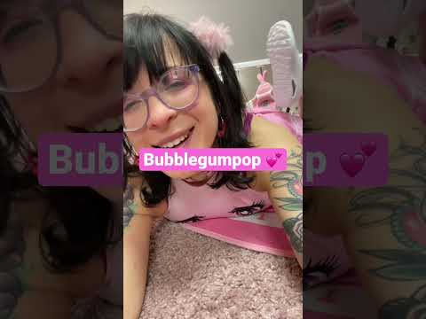 Short bubblegum #bubblegum #bubblegumpop #shortsvideo #shortsviral #egirl