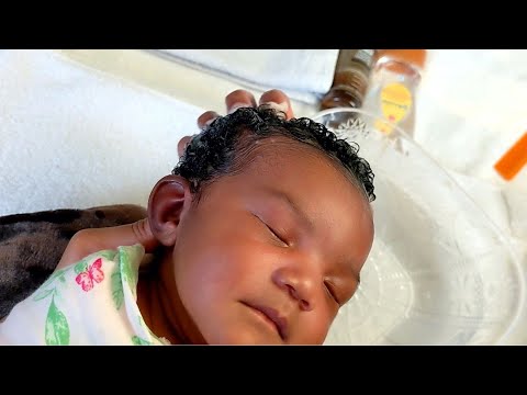 ASMR newborn baby's first hair wash❤️ Head and scalp massage (whispered)