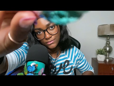 Camera touching ASMR directly on the screen (Mouth Sounds)