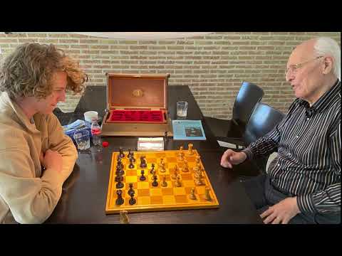 ASMR: Fantastic chess game and story submitted by Viewer ♔ Roland Beyen v. Miroslav Filip