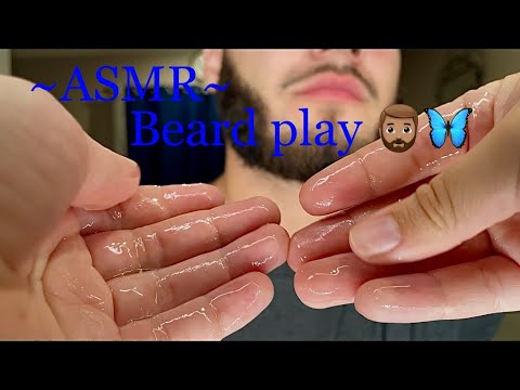 Quick beard play on my boyfriend 💋
