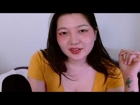 ASMR Wet lips mouth sounds + Eye Contact