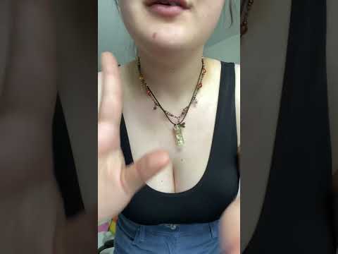 ASMR 1 Minute of Jewelry Sounds